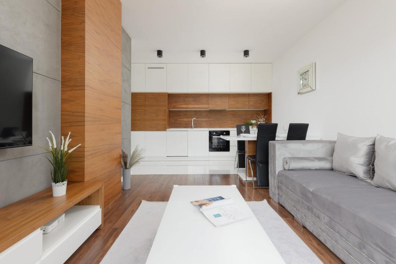 Glamorous Wilanow Apartment By Renters Varsovie Extérieur photo